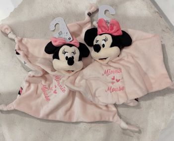  2 Doudou Minnie Disney 
