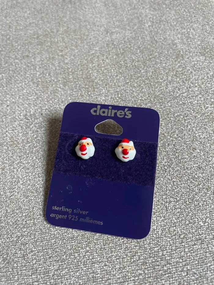 Boucles d’oreilles pere noel