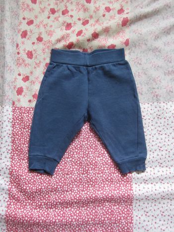 Pantalon jogging bleu marine 6 mois