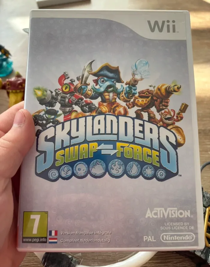 Lot de 8 figurines skylanders swap force + jeu wii - photo numéro 7