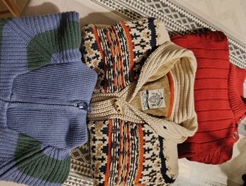 Gillet et pull garçon 24 mois lot de 3