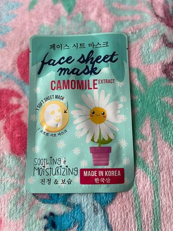 Masque pour le visage à la camomille