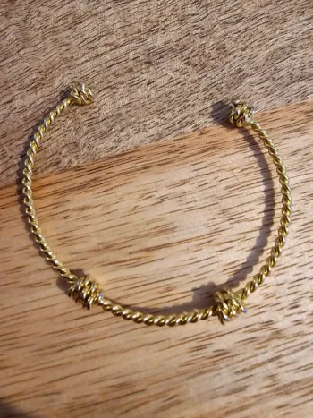 Bracelet jonc ajustable