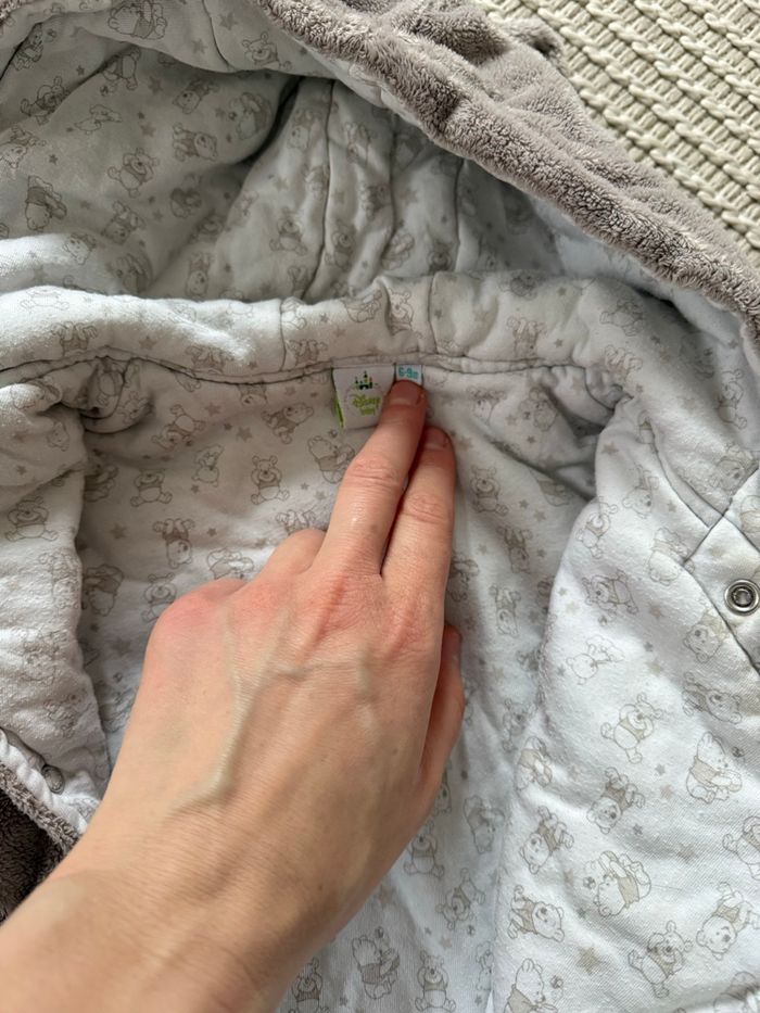 Combipilote bébé Winnie l’ourson 6-9mois. - photo numéro 3