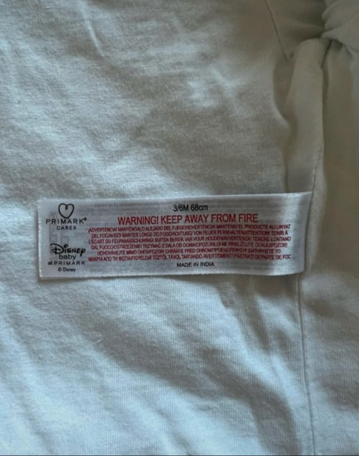 Ensemble Disney Primark 6 mois - photo numéro 4