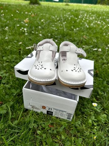 Chaussures fermées été fille