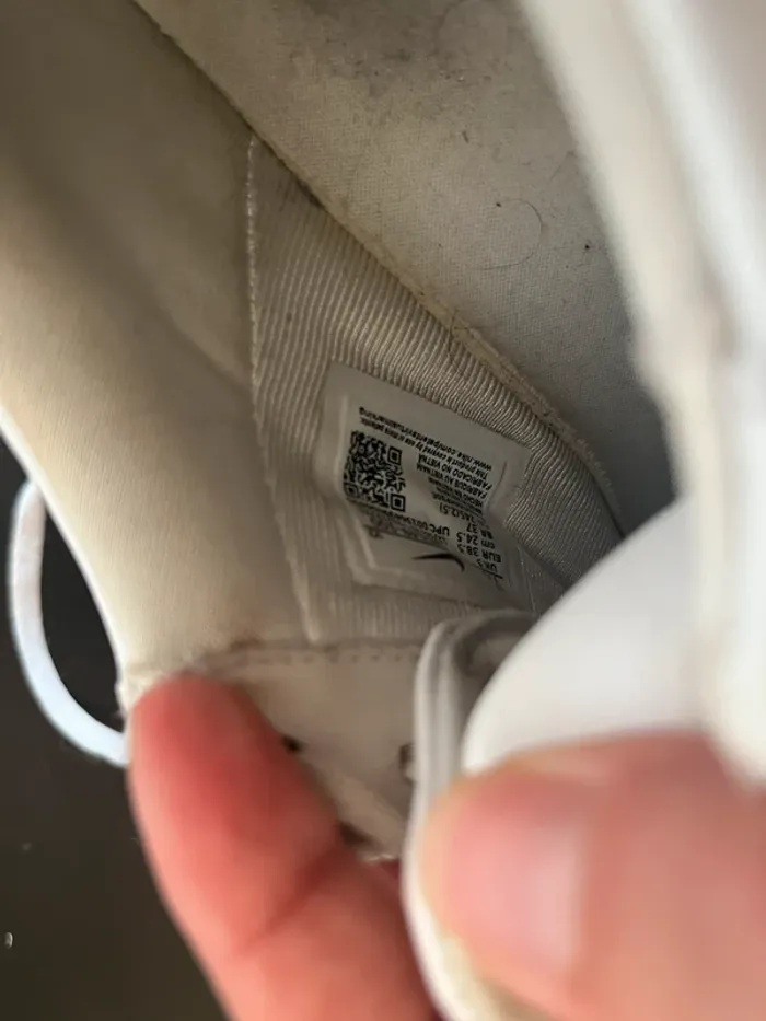 Basket Nike air force blanche 38,5 - photo numéro 5