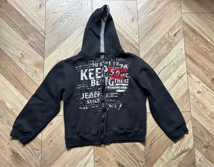 Sweat-shirt à fermeture