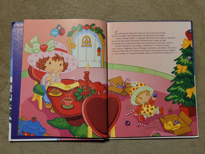 Joyeux Noël, Charlotte aux Fraises ! Monique Stephens, Laura Thomas (Illustrations), Tom Ungrey (Ill - photo numéro 2