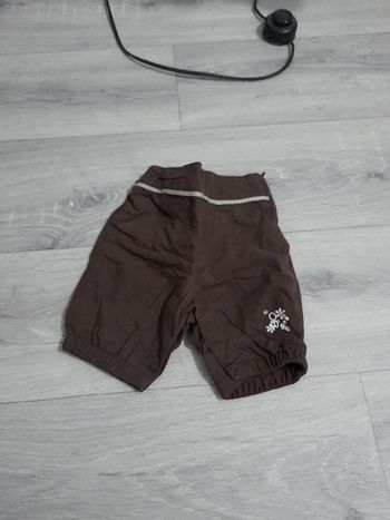 Pantalon marron 1 mois
