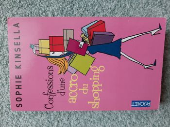 Livre poche "Confession d'une accro du shopping"