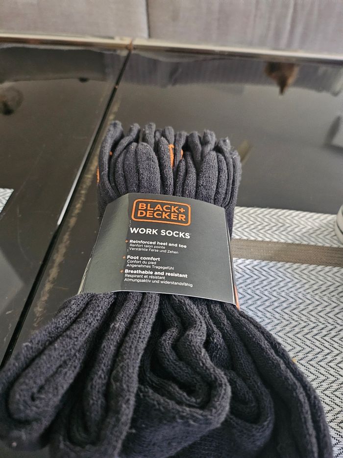 Lot de chaussettes neuve marque Black et decker pointure 43.45 - photo numéro 2