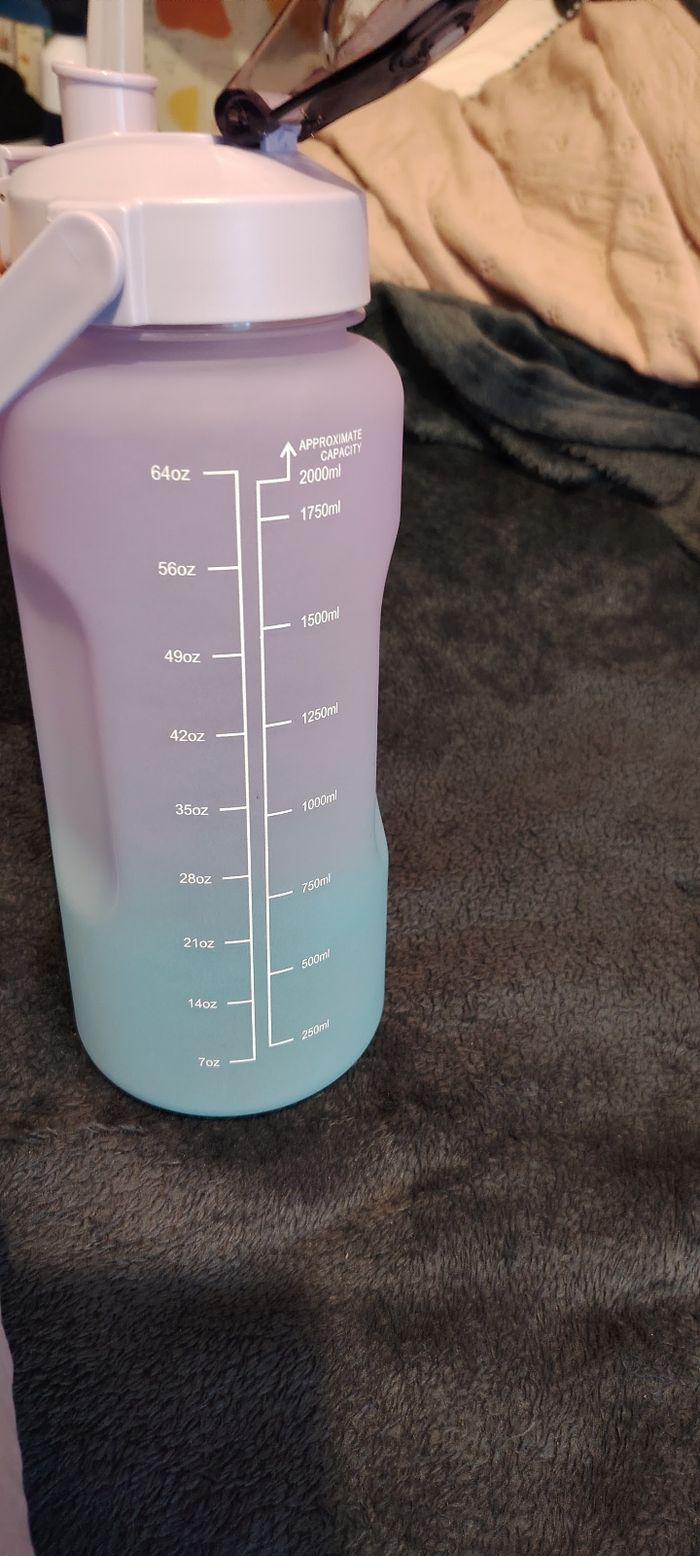 Gourde adulte 2 litre - photo numéro 2