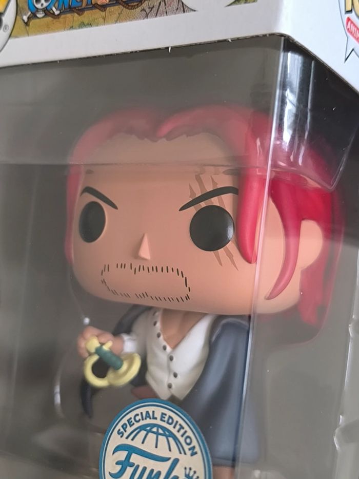 Funko Pop! One Piece SHANKS 939 - photo numéro 7