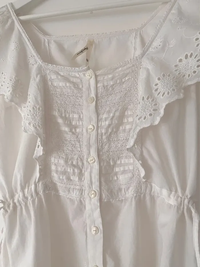 Magnifique haut blanc brodé / ajouré Pepe Jeans taille M avec liens à nouer - photo numéro 6
