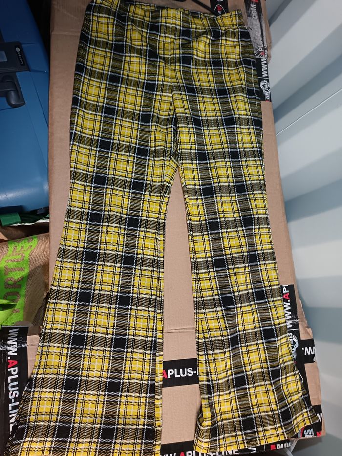 Pantalon Année 80 - photo numéro 2