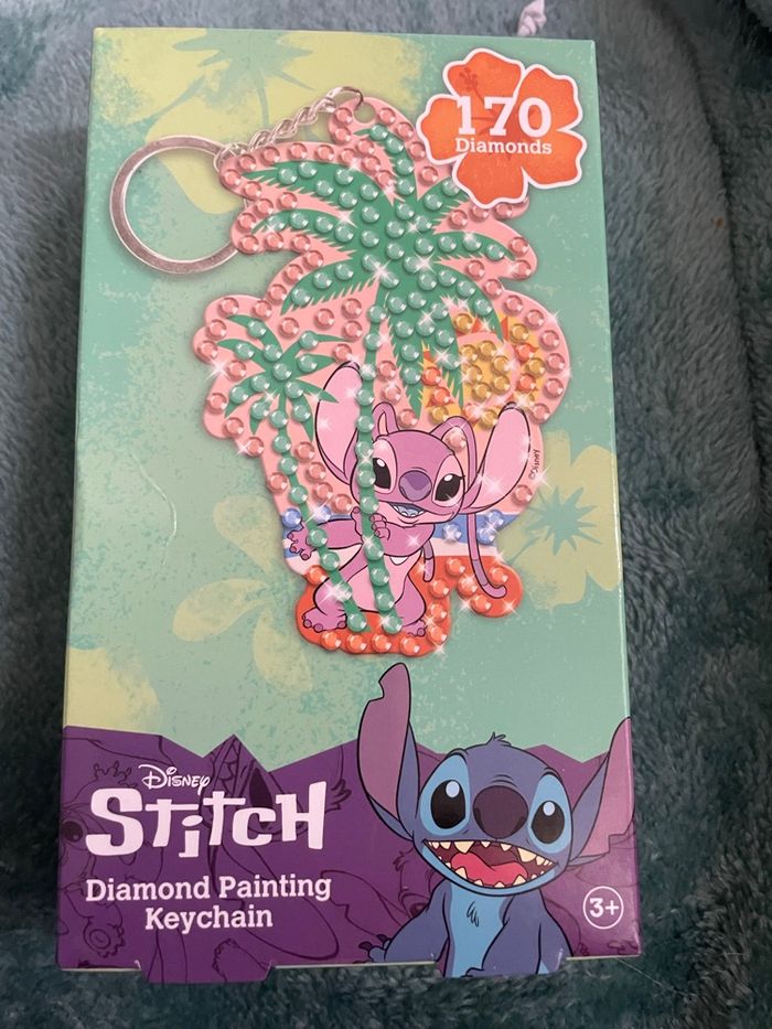 Magnifique porte clef Stitch painting Diamond 170 diamants - photo numéro 4