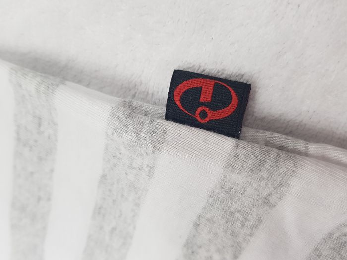 combinaison bébé les indestructibles 6 mois disney - photo numéro 3