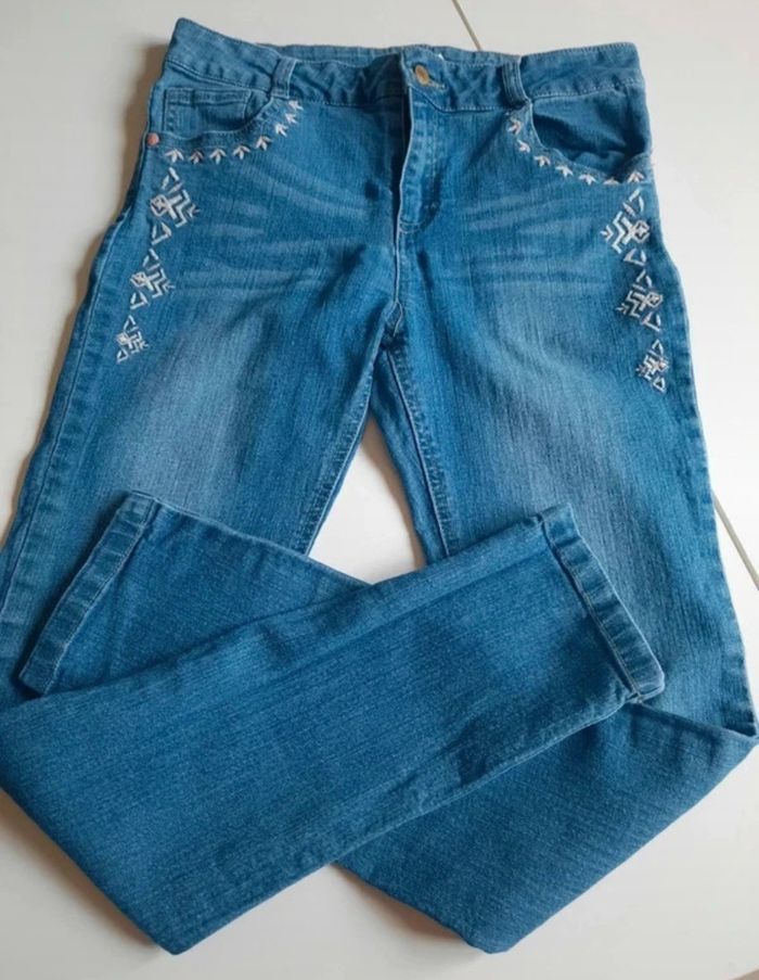 Jeans brodé 14A - photo numéro 2
