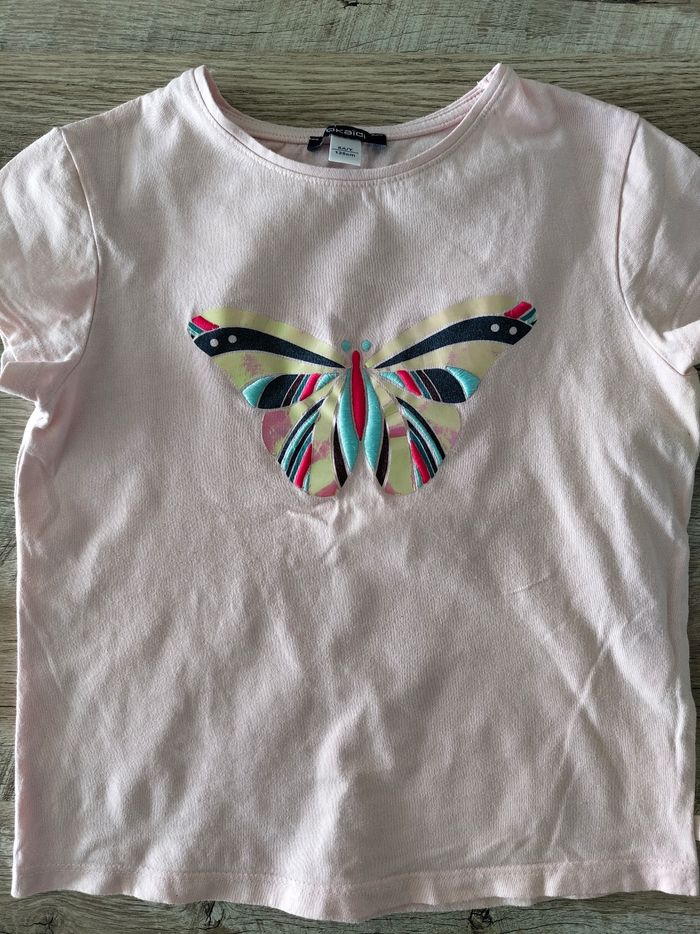 Tee shirt papillon