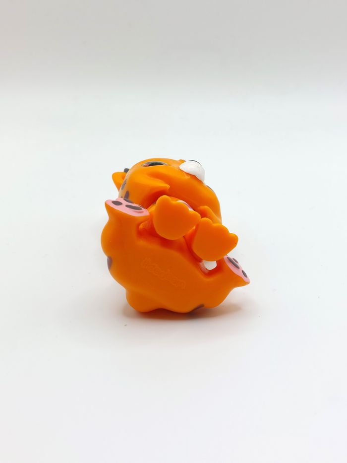 Petite figurine lynx orange SBABAM yeux verts chat 7 cm collection - photo numéro 3