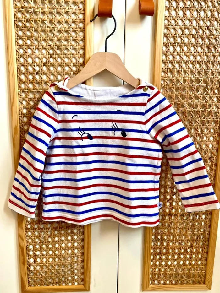 Pull léger rayé