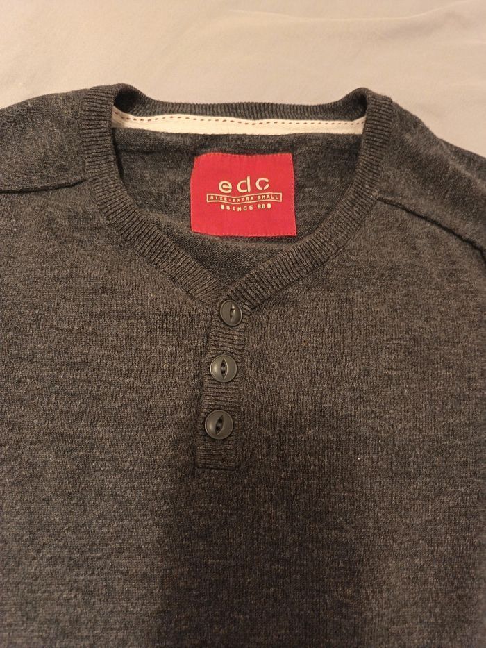 Pull gris EDC XS