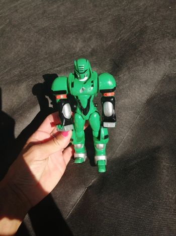 Figurine super héros