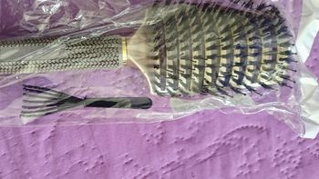 Brosse magique doré et griffe de nettoyage neufs
