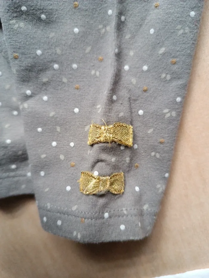 Ensemble Boléro + Legging (T-shirt offert) 3 mois - photo numéro 8