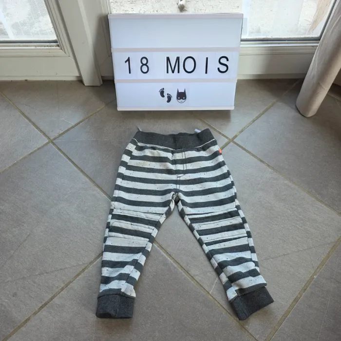 Lot vêtements 18 mois - photo numéro 14
