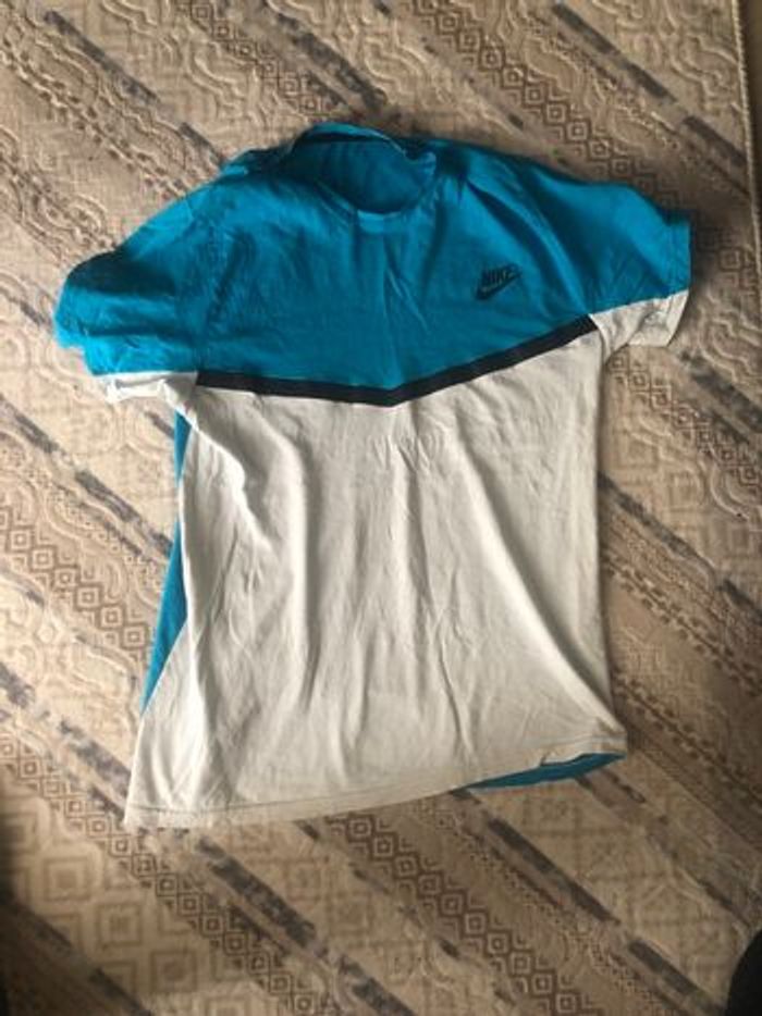 T-shirt Nike bleu