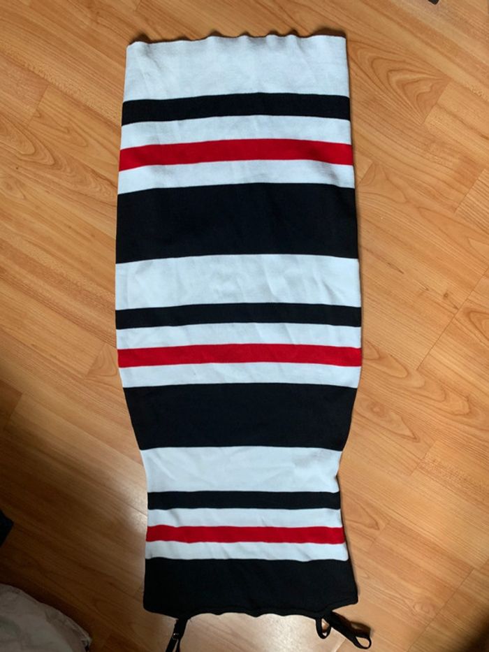 Robe xs très belle - photo numéro 2