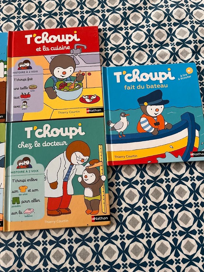 Lot 7 livres Tchoupi - très bon état - photo numéro 7