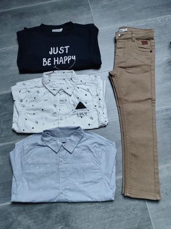 Lot vêtements en 4 ans