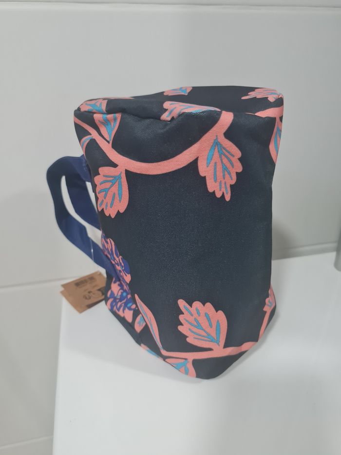 Joli petit sac fleuri – Neuf avec étiquette 🌼 - photo numéro 3