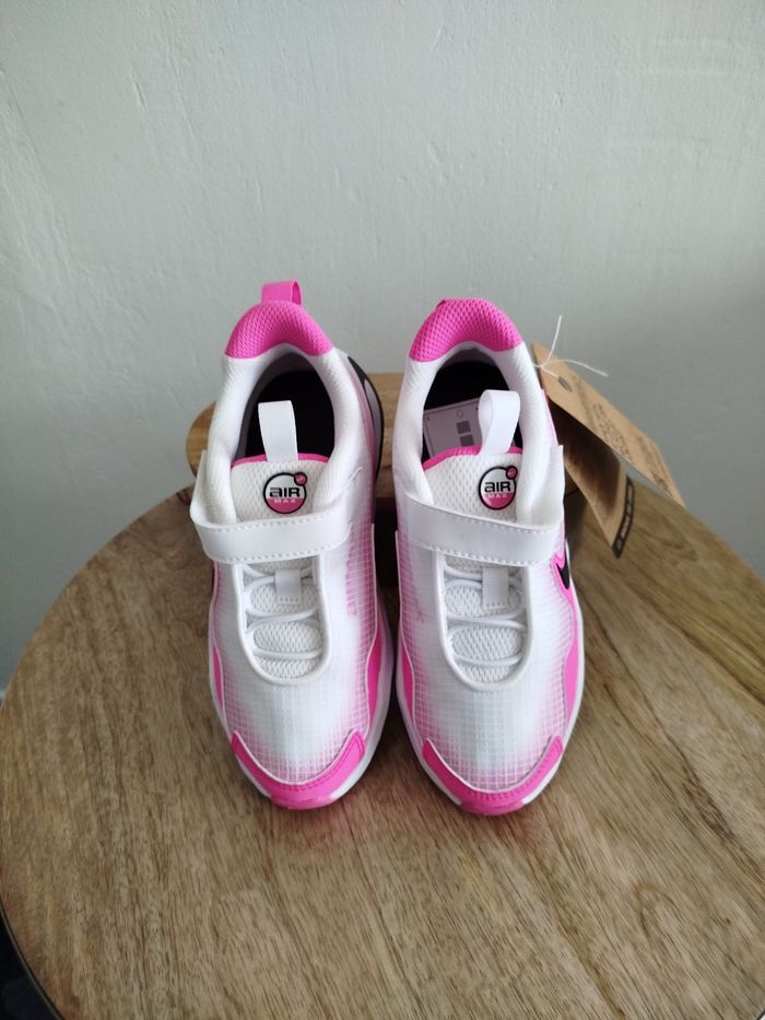 Baskets Nike T 28,5 - photo numéro 2