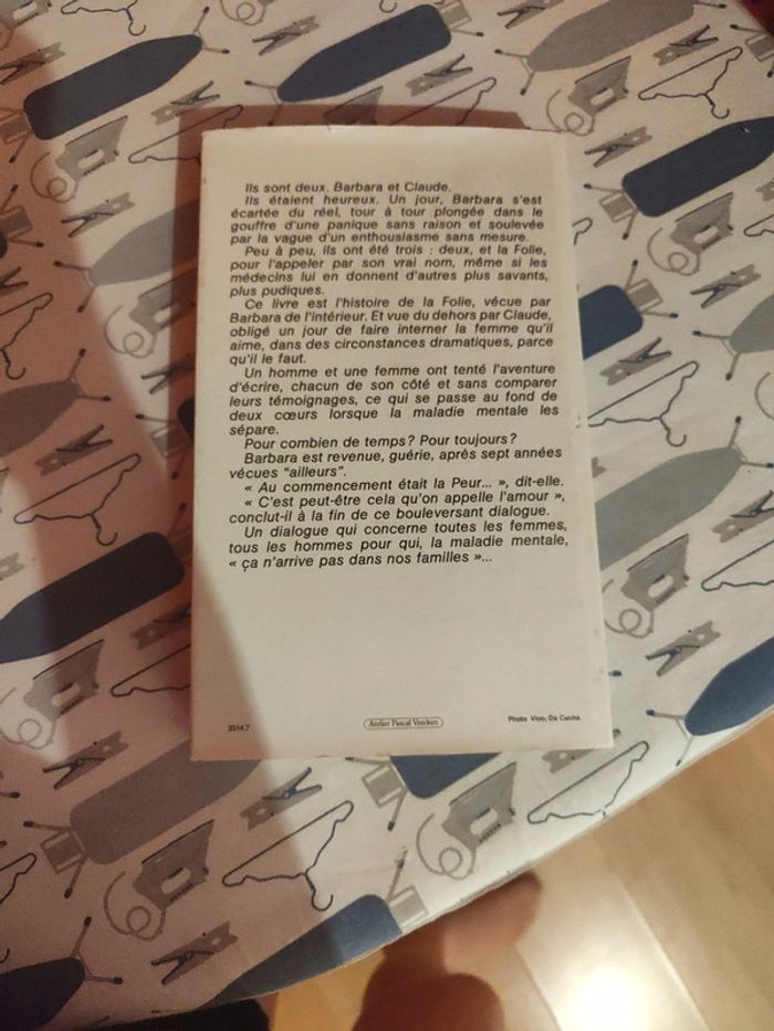 Livre "deux et la folie" - photo numéro 2