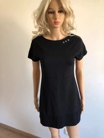 Robe noire à manches courtes DDP taille S excellent état