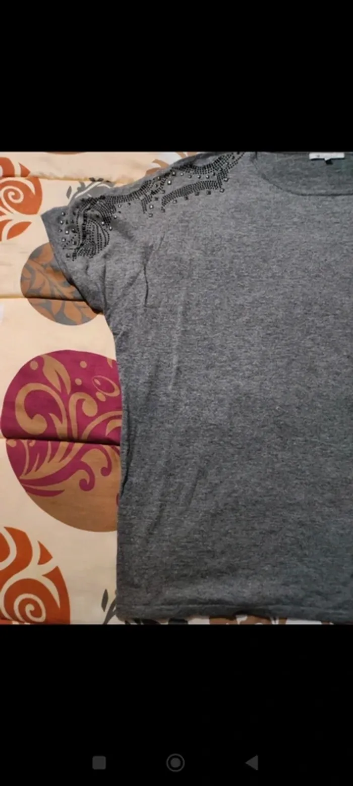 Pull Neuf T 54/56 - photo numéro 3