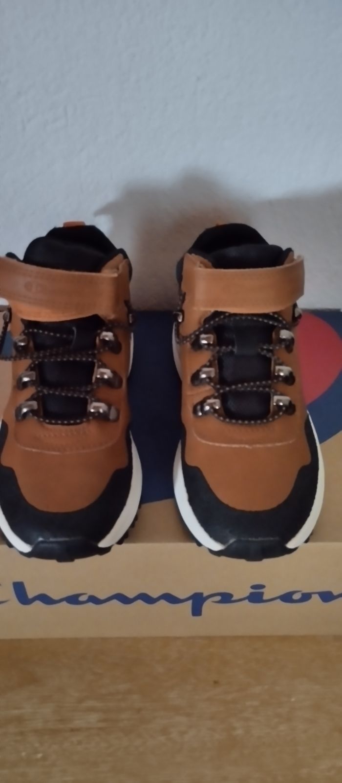 Chaussures Champion neuve enfant - photo numéro 6