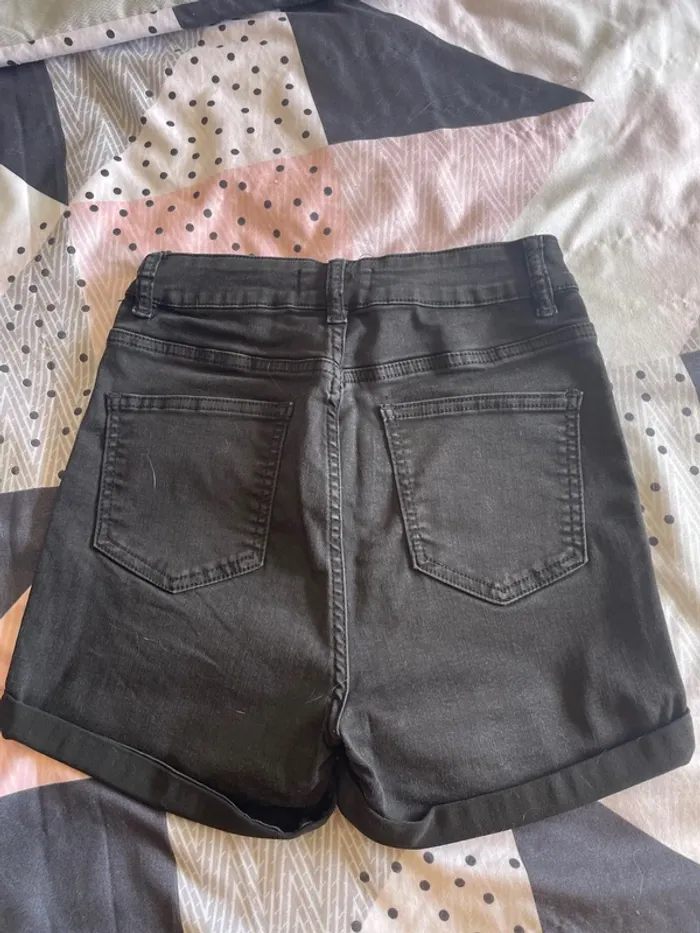 Short - photo numéro 2