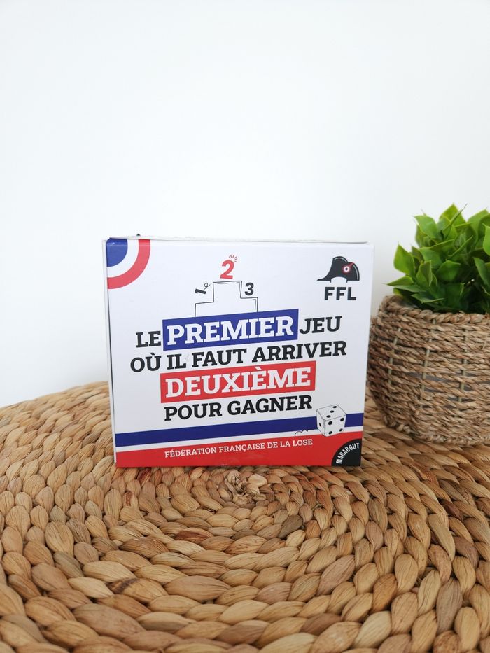 Jeu de société FFL Le premier jeu où il faut arriver deuxième pour gagner