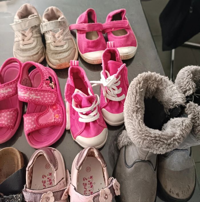 Lot chaussures taille 23 - photo numéro 4