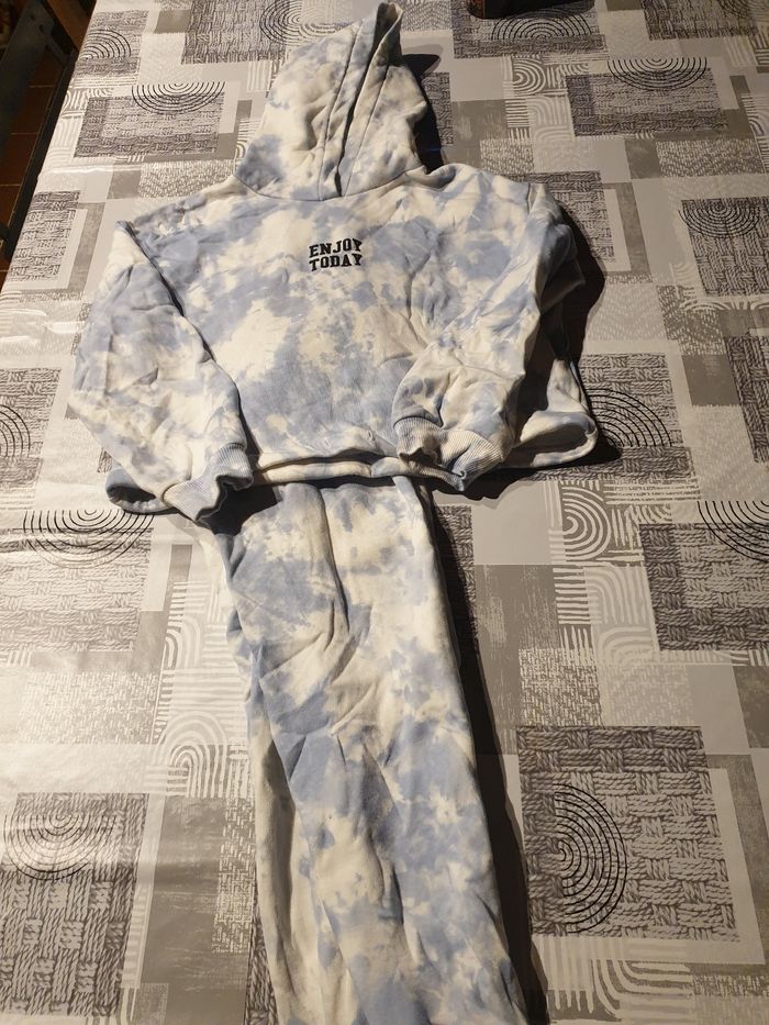 Lot vetements fille 7 8 ans 34 pièces - photo numéro 10