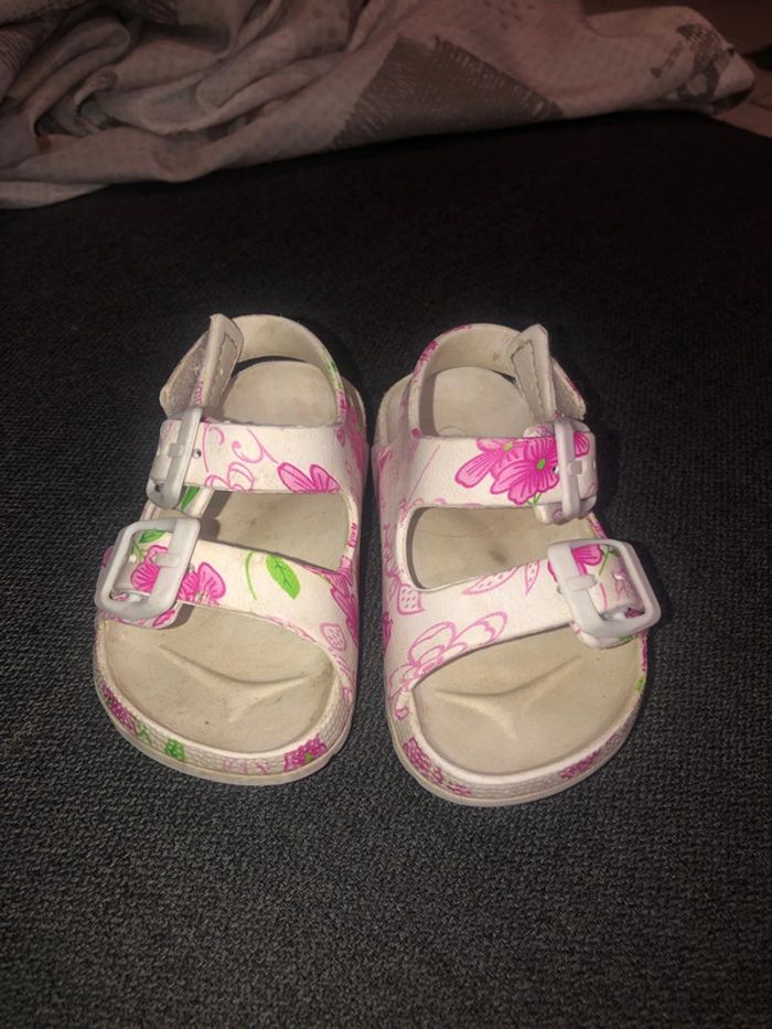 Sandales fille pointure 21