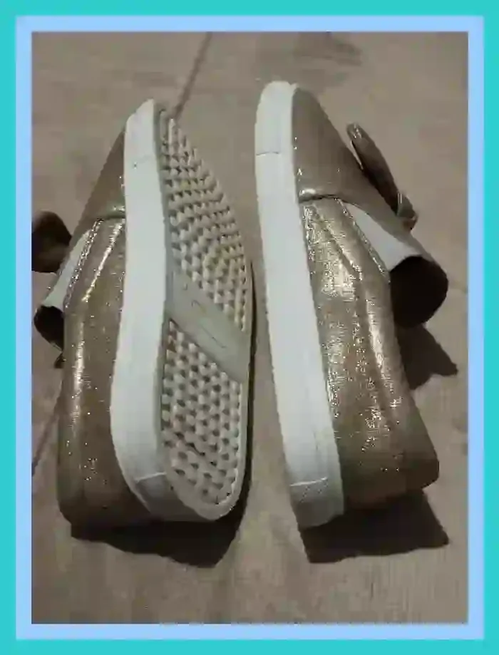 Ballerine dorée pailletée fille pointure 35  7563442709 - photo numéro 6