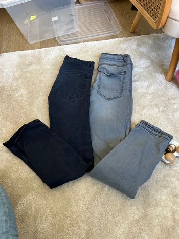 Lot 2 jeans
