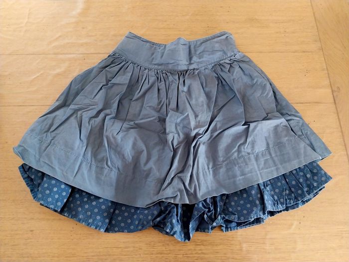 Jupe fille 10ans en très bon état - photo numéro 2