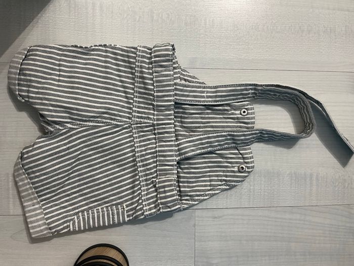 Salopette okaidi taille 3 mois  neuve - photo numéro 3